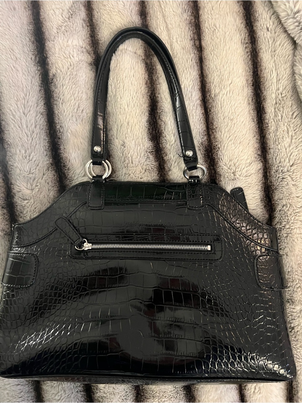 Vintage Guess Large Purse - Picture 3 of 4